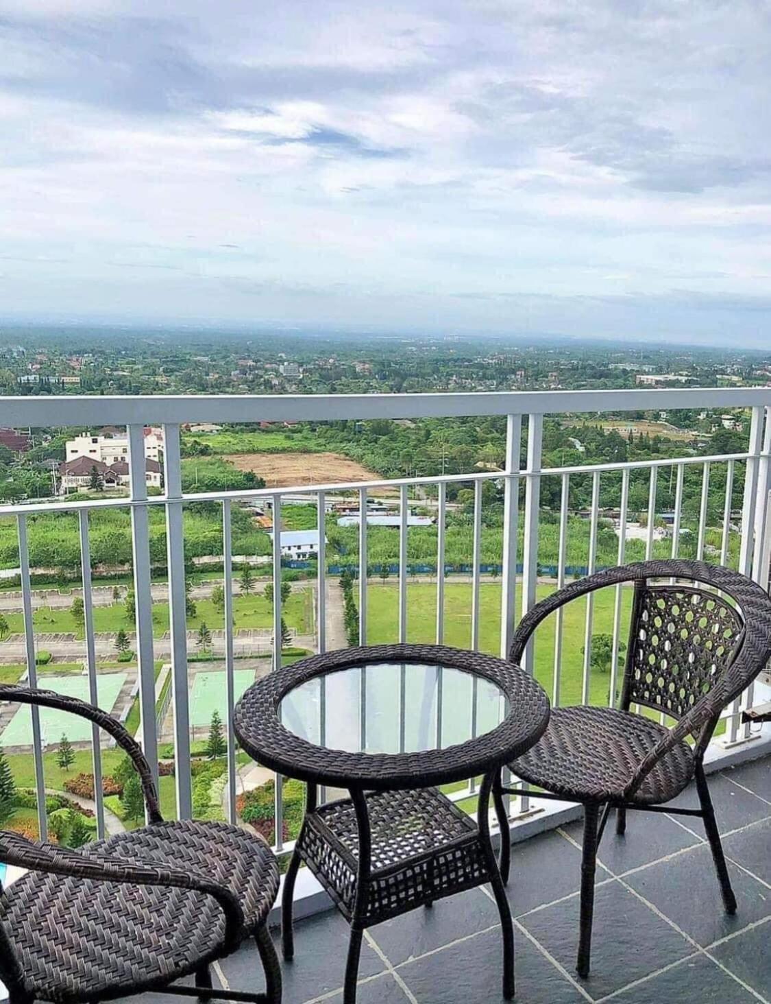 Jrt Suites Tagaytay Tagaytay City Dış mekan fotoğraf